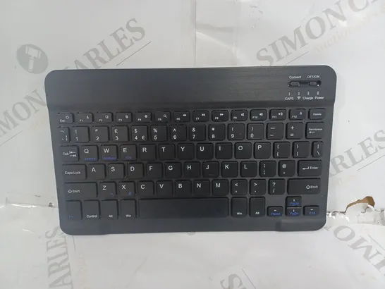 DESIGNER WIRELESS MINI TABLET KEYBOARD 