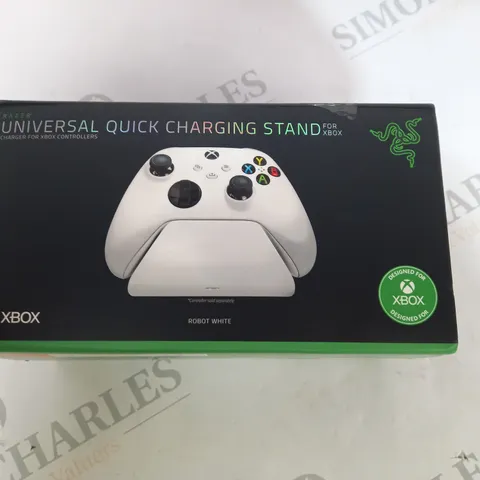 BOXED RAZER UNIVERSAL QUICK CHARGING STAND FOR XBOX