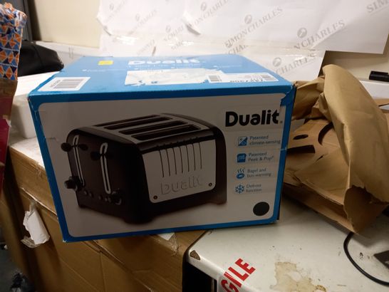 DUALIT 46205 4-SLOT LITE TOASTER