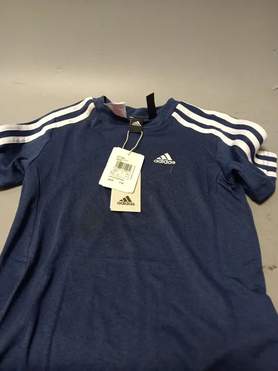 ADIDAS LK TSHIRT IN NAVY - UK 6-7 YEARS