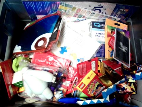 A SMALL BOX OF ASSORTED TOYS AND GAMES