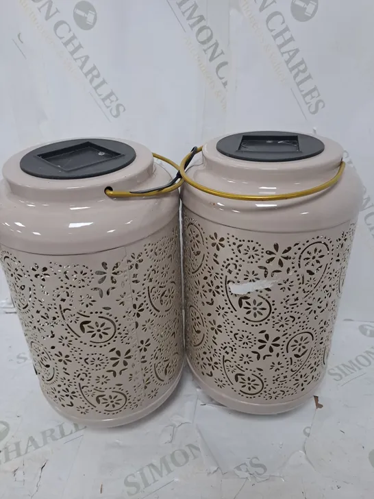 GARDEN REFLECTIONS SET OF 2 PATTERNED SOLAR LANTERNS, PAISLEY