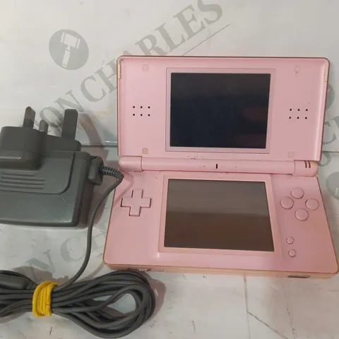 NINTENDO DS LITE HANDHELD GAMES CONSOLE IN PINK USG-001