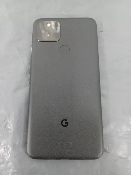 GOOGLE PIXEL SMARTPHONE - MODEL SMARTPHONE