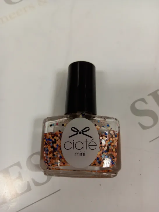 APPROX 10 CIATE MINI COMIC STRIP NAIL POLISH 5ML