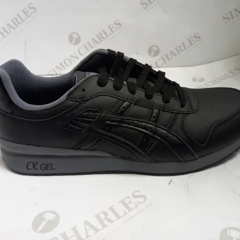 BOXED PAIR OF ASICS GT-II LEATHER TRAINERS, BLACK, UK 11.5