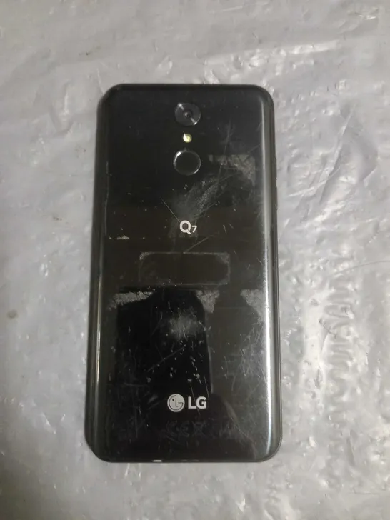 LG Q7 SMARTPHONE 32GB LM-Q610EM