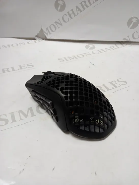 STEELSERIES AEROX 9 WIRELESS MOUSE