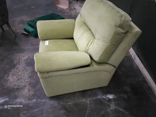 QUALITY BRITISH DESIGNED & MANUFACTURED G PLAN SEATTLE ELECTRIC RECLINING CHAIR PLUSH CELERY FABRIC