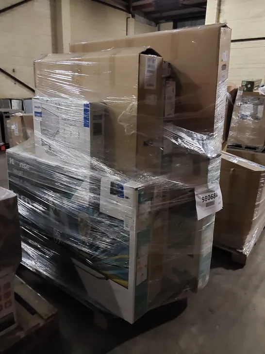 PALLET OF APPROXIMATELY 10 ASSORTED TELEVISIONS TO INCLUDE 