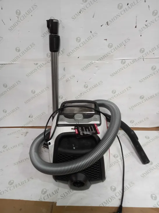 MIELE BOOST CX1 VACUUM CLEANER