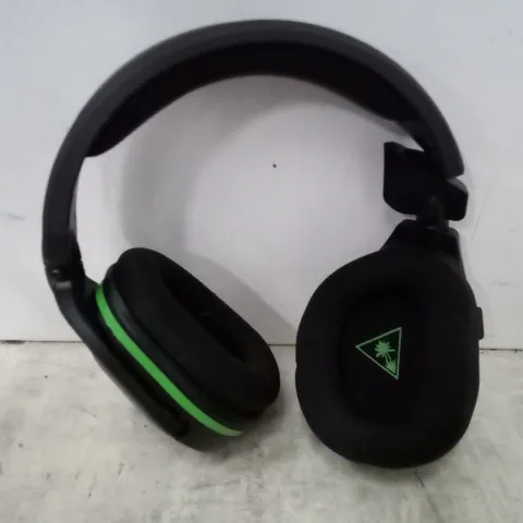 BOXED TURTLE BEACH STEALTH 600 WIRELESS HEADPHONES 