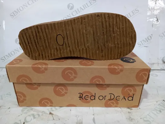 BOXED PAIR OF RED OR DEAD ZIGGY LEATHER SHOES IN BURNT SIENNA COLOUR UK SIZE 4