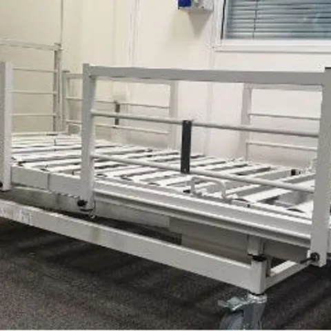 OSKA HOSPITAL BED MODEL 1004