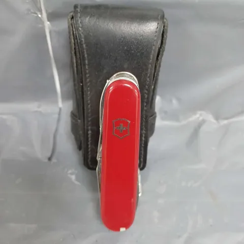 SWISS ARMY KNIFE WITH POUCH 