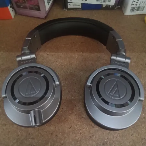 AUDIO TECHNICA ATH-M50 MONITOR HEADPHONES