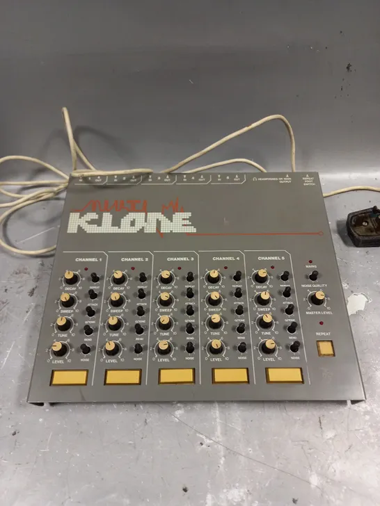 MULTI KLONE DRUM SYNTH