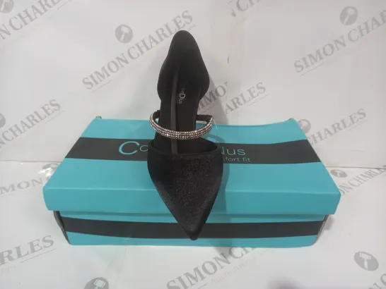 BOXED PAIR OF COMFORT PLUS POINTED TOE LOW HEEL SHOES IN BLACK W. JEWEL EFFECT SIZE 3