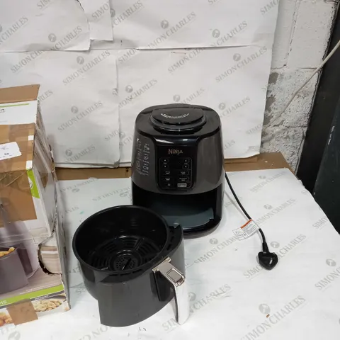 NINJA AIR FRYER 3.8L AF100UK