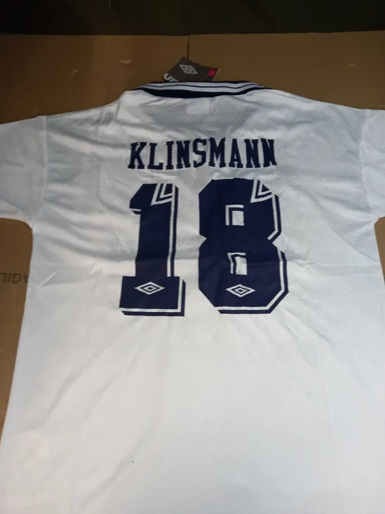 TOTTENHAM HOTSPURS RETRO HOME SHIRT WITH KLINSMANN 18 SIZE M