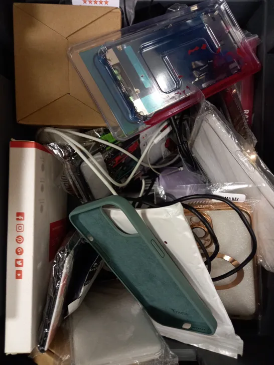 BOX OF APPROXIMATELY 25 ASSORTED MOBILE PHONE/TABLET ACCESSORIES TO INCLUDE PHONE CASES, STYLUS PENS, HEADPHONE SPLITTER ETC 