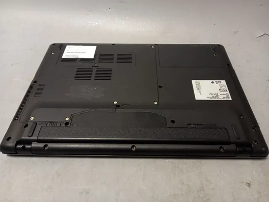 FUJITSU LIFEBOOK A555 LAPTOP 