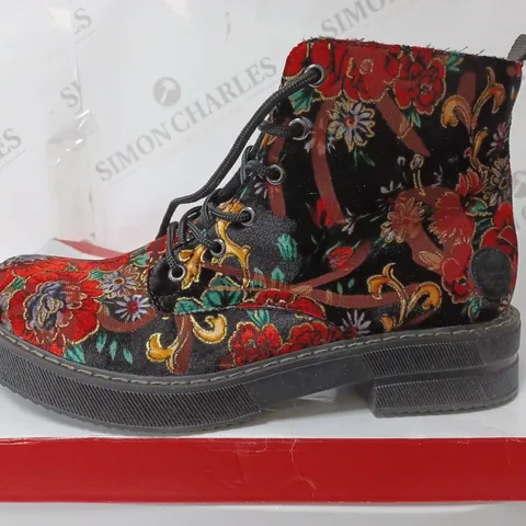 BOXED PAIR OF RIEKER LACE UP BOOTS IN MULTI FLORAL UK SIZE 7.5