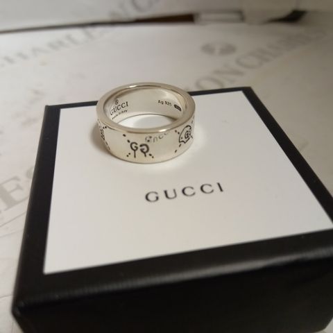 GUCCI SKULL ETCH SILVER RING SIZE 22