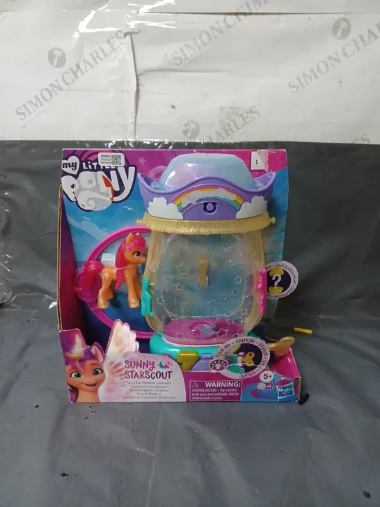 MY LITTLE PONY SUNNY STARSCOUT SPARKLE REVEAL LANTERN