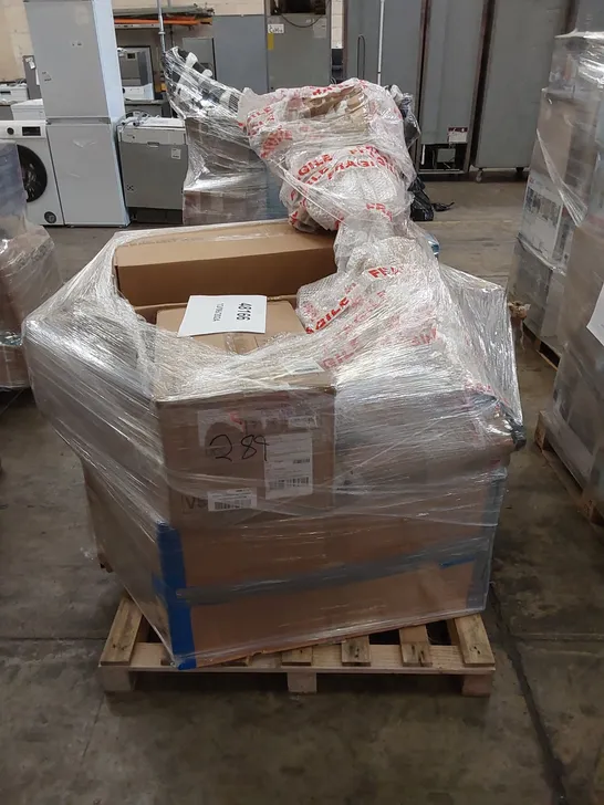 PALLET OF APPROXIMATELY 6 UNPROCESSED RAW RETURN HOUSEHOLD AND ELECTRICAL GOODS TO INCLUDE;