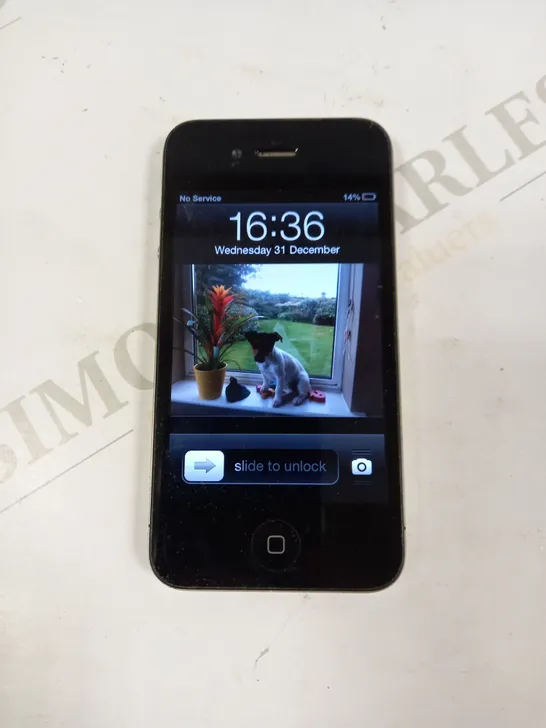 APPLE IPHONE 4 (A1332) SMARTPHONE 