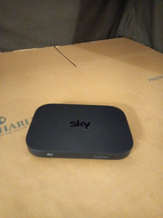 SKY INTERNET BOX