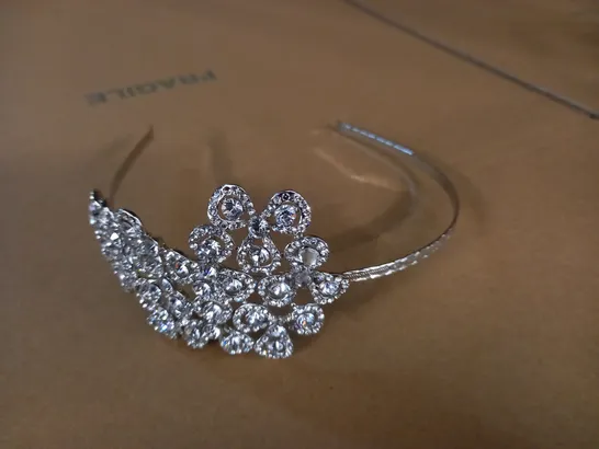 EMBELLISHED BRIDAL TIARA