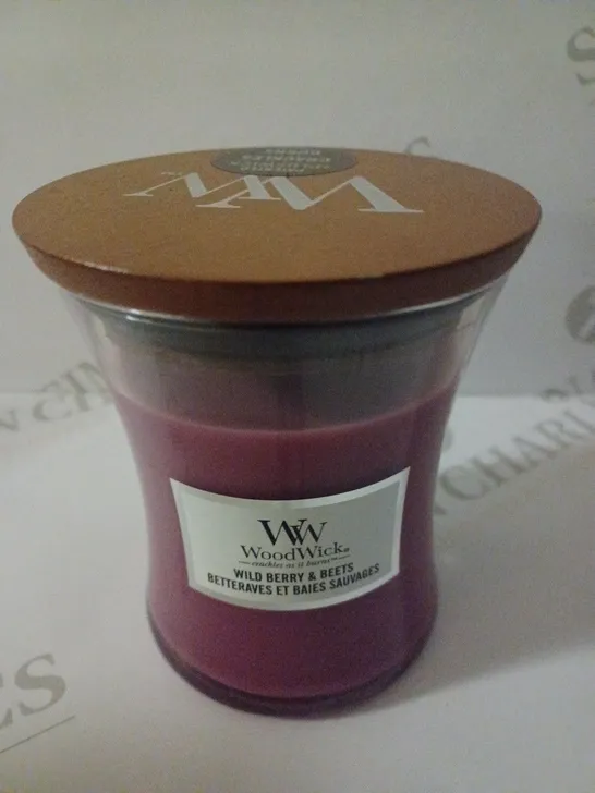 LOT OF 4 WOODWICK WILD BERRY & BEETS HOURGLASS 275G CANDLE 