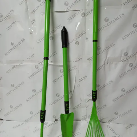 3 PIECE GARDENING SET