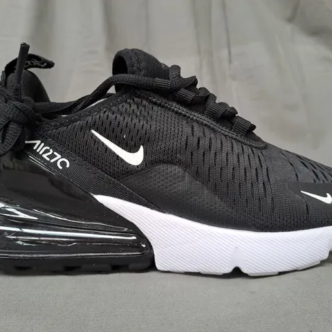 BOXED PAIR OF NIKE AIR MAX 270 SHOES IN BLACK UK SIZE 4.5