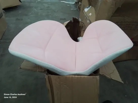 A BOXED BABY PINK AND WHITE OFFICE SWIVEL CHAIR