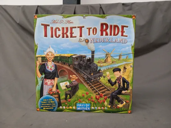 BOXED TICKET TO RIDE NEDERLAND BOARD GAME