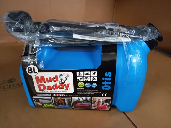 MUD DADDY 8L PORTABLE MUD WASHING BRUSH