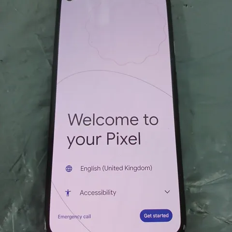 GOOGLE PIXEL SMARTPHONE - MODEL SMARTPHONE