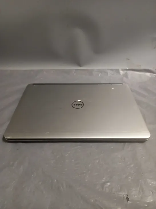 DELL LATITUDE E7240 LAPTOP 