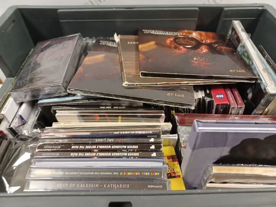 BOX TO CONTAIN APPROX 60 X ASSORTED MUSIC CD'S, ARTISTS MAY VARY 