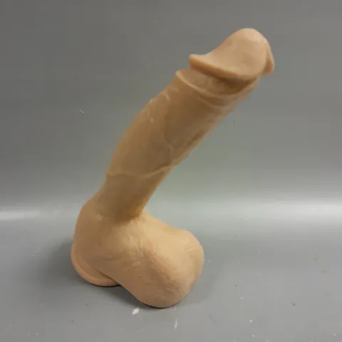 BOXED NS NOVELTIES DANNY D SECRET WEAPON MOLDED SUCTION CUP DILDO 