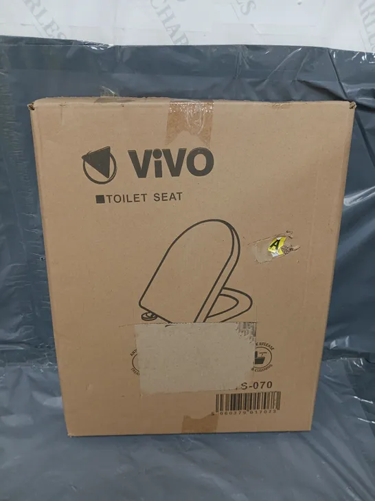 BOXED VIVO PREMIUM SOFT CLOSE TOILET SEAT