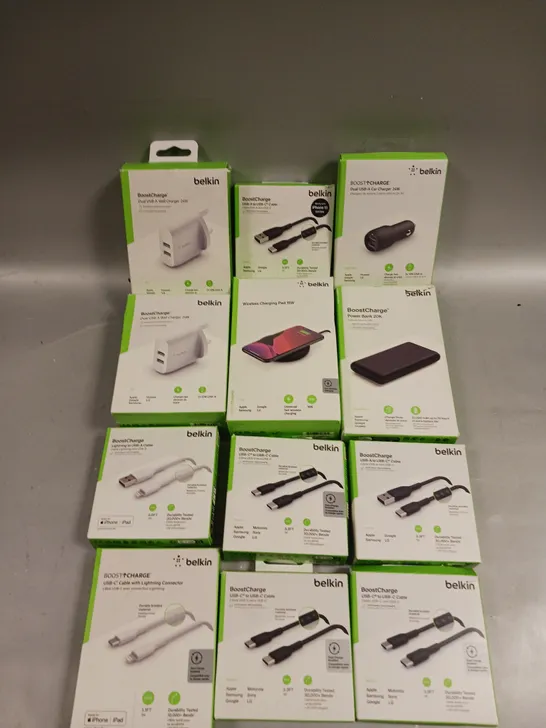 12 X ASSORTED BOXED BELKIN SMARTPHONE/TABLET ACCESSORIES TO INCLUDE USB PLUGS, CHARGING CABLES, WIRELESS CHARGING PAD ETC 