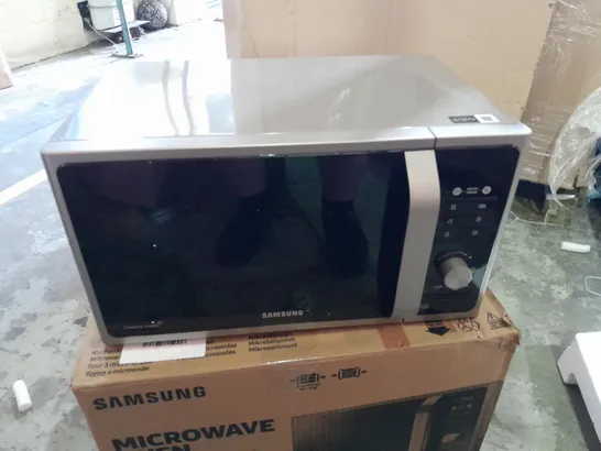 SAMSUNG SOLO MICROWAVE MS23F301TAS