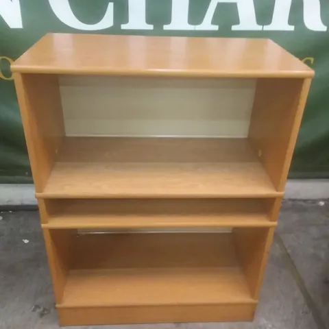 WOODEN 3 SHELF BOOKCASE