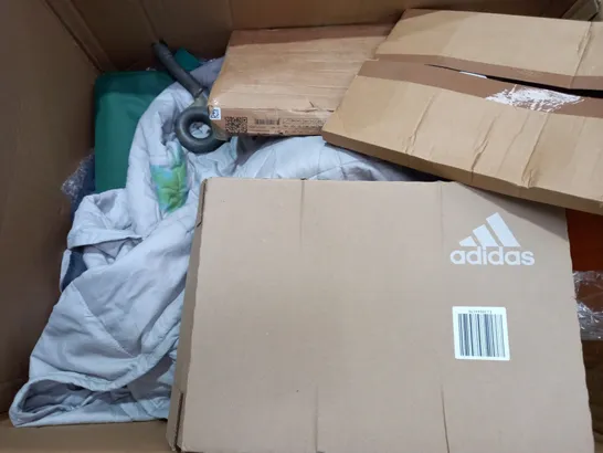 BOX OF APPROXIMATELY 15 ASSORTED ITEMS TO INCLUDE - ADIDAS PUMP - WATER BOTTLE - WATERPROOF CAST & BANDAGE PROTECTOR ECT