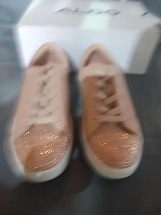 BOXED ALDO BRERIRIA PALE PINK SYNTHETIC SNEAKERS SIZE 3