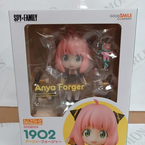 BOXED GOOD SMILE COMPANY 1902 ANYA FORGER FIGURE